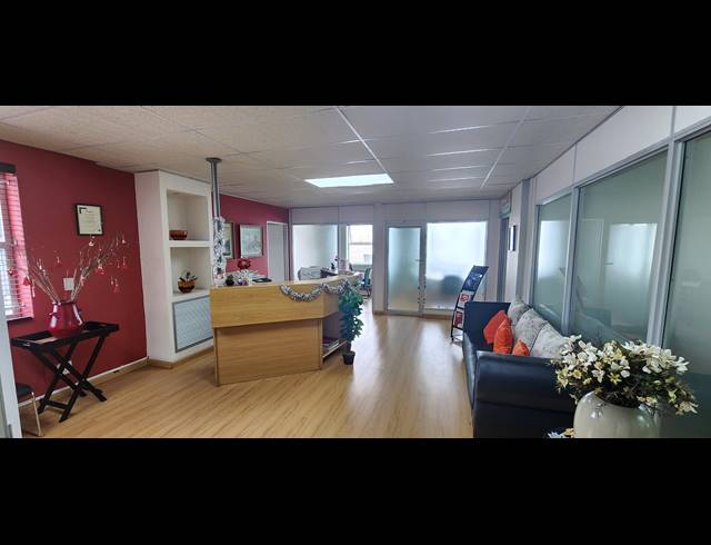 224M² OFFICE FOR SALE IN TYGER VALLEY